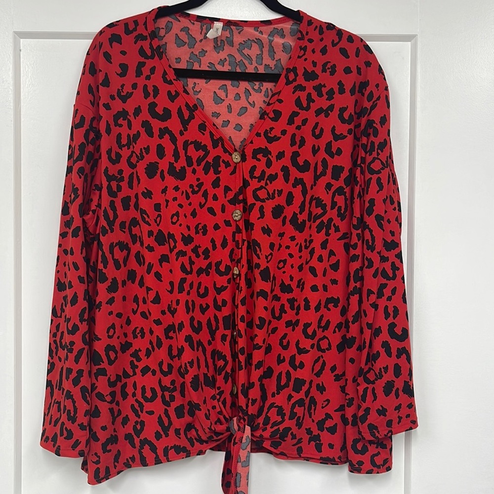 Black and red cheetah print shirt